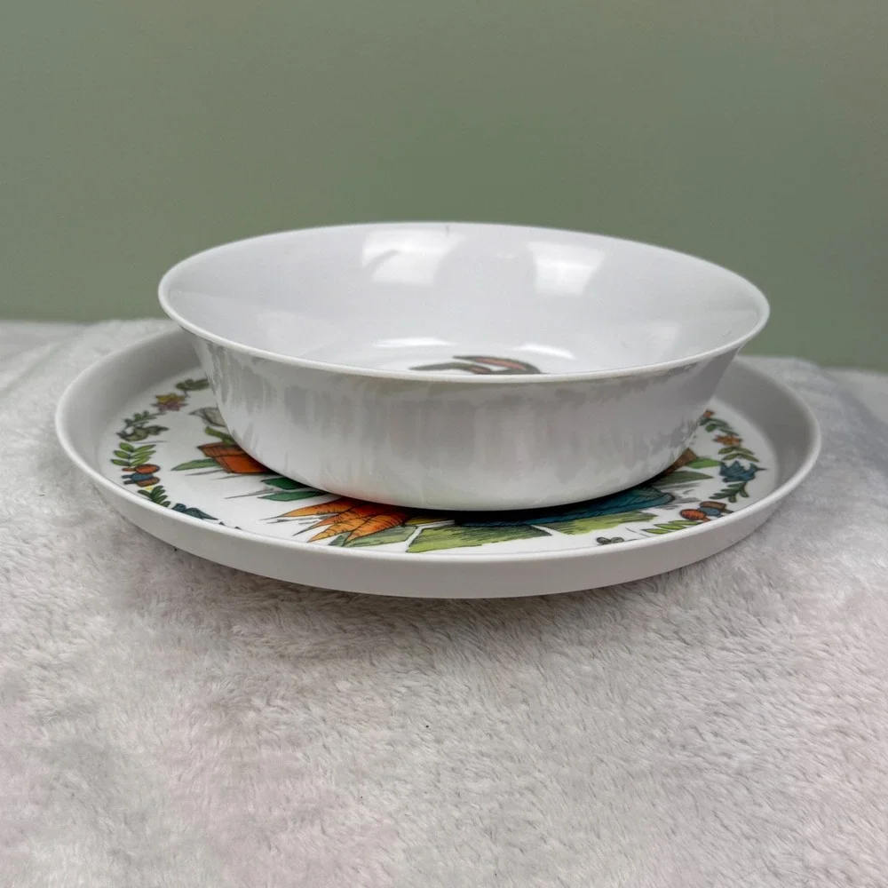 Vintage Peter Rabbit SiLite Inc Melamine Bunny  Kids Plate Bowl Mug Set Cottage